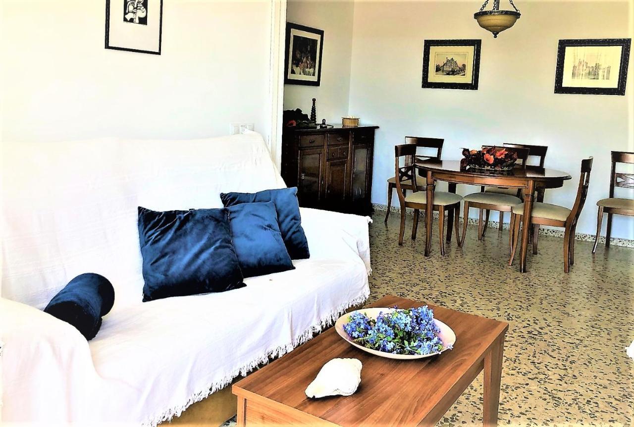 Salute To The Sea Apartman Nerja Kültér fotó